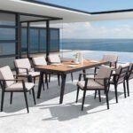 Emoti/D9 Dining Set